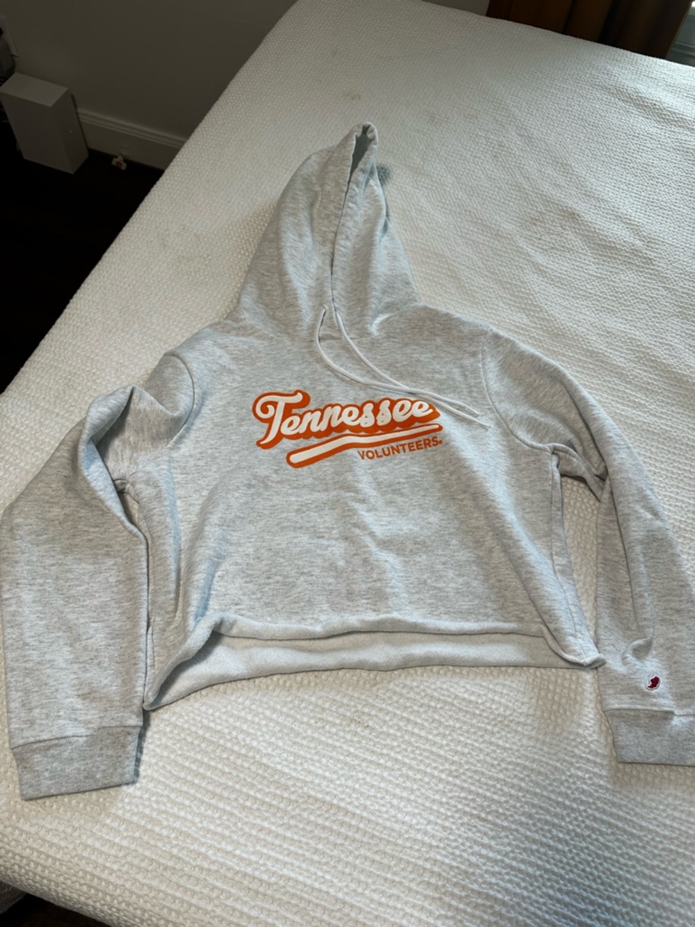 League Women's Tennessee Cropped Hoodie